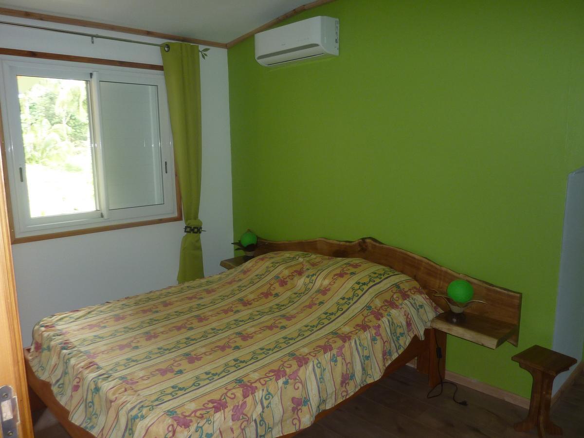 La Pointe Au Corail Bed and Breakfast Sainte-Rose Δωμάτιο φωτογραφία